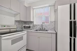199 SW 12th Ave, Miami, FL 33130 - Photo 16