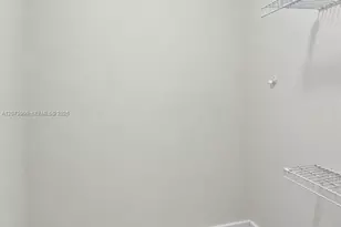 199 SW 12th Ave, Miami, FL 33130 - Photo 32