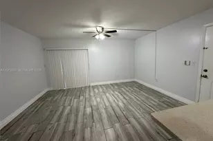 18875 NW 62nd Ave, Hialeah, FL 33015 - Photo 4