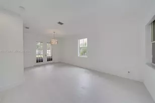 720 Falling Water Rd, Weston, FL 33326 - Photo 12