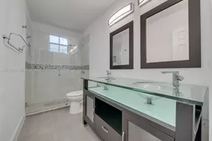 720 Falling Water Rd, Weston, FL 33326 - Photo 8
