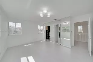 720 Falling Water Rd, Weston, FL 33326 - Photo 20