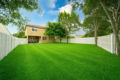 720 Falling Water Rd #720, Weston, FL 33326 - Photo 40