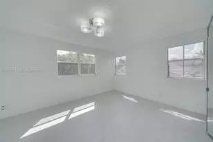 720 Falling Water Rd, Weston, FL 33326 - Photo 18
