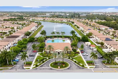 8881 W 35th Ln, Hialeah, FL 33018 - Photo 28