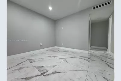 15011 Coconut Ct #15011, Miami Lakes, FL 33014 - Photo 20