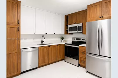 4555 Arthur St, Palm Beach Gardens, FL 33418 - Photo 2