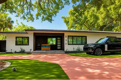 835 NE 120th St, Biscayne Park, FL 33161 - Photo 2