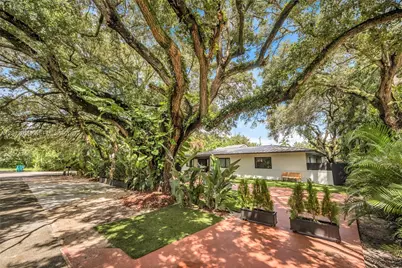 835 NE 120th St, Biscayne Park, FL 33161 - Photo 46