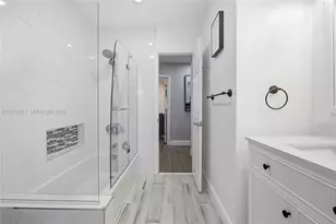 1721 NW 114th Ave, Pembroke Pines, FL 33026 - Photo 40