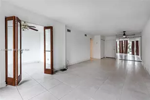 2000 Atlantic Shores Blvd, Hallandale Beach, FL 33009 - Photo 10