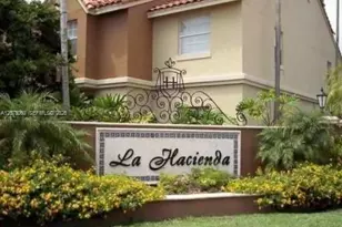 18304 NW 68th Ave, Hialeah, FL 33015 - Photo 2