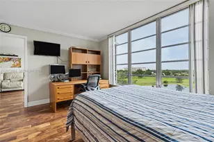 3090 N Course Dr, Pompano Beach, FL 33069 - Photo 24