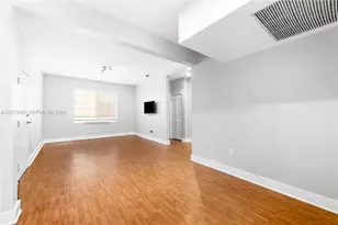 1000 Meridian Ave, Miami Beach, FL 33139 - Photo 2