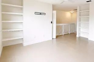 18316 NW 68th Ave, Hialeah, FL 33015 - Photo 4
