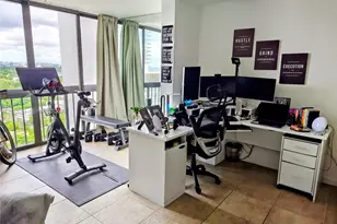 2333 Brickell Ave, Miami, FL 33129 - Photo 8