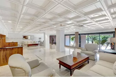 2333 Brickell Ave #2814, Miami, FL 33129 - Photo 20