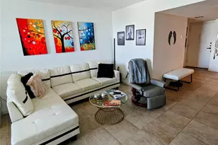 2333 Brickell Ave, Miami, FL 33129 - Photo 4
