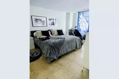 2333 Brickell Ave #2814, Miami, FL 33129 - Photo 2