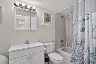 [Address not provided], Oakland Park, FL 33309 - Photo 12