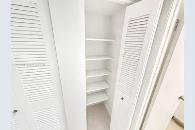 3141 NW 47th Ter #324, Lauderdale Lakes, FL 33319 - Photo 10