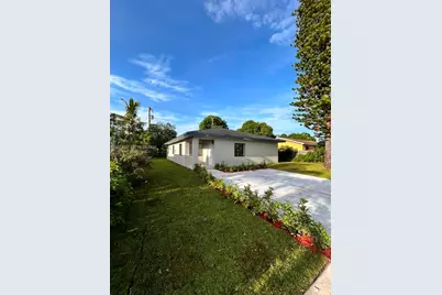 2950 NW 93 St, Miami, FL 33147 - Photo 6