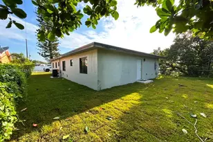 2950 NW 93 St, Miami, FL 33147 - Photo 4
