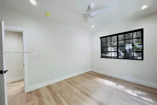 1470 Lincoln Terrace, Miami Beach, FL 33139 - Photo 12