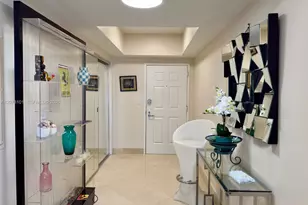 16699 Collins Ave, Sunny Isles Beach, FL 33160 - Photo 12