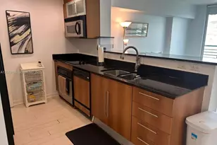 335 S Biscayne Blvd, Miami, FL 33131 - Photo 4