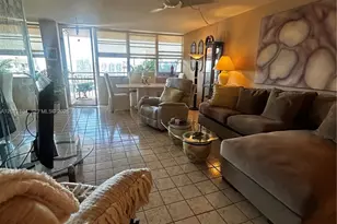 251 174th St, Sunny Isles Beach, FL 33160 - Photo 6