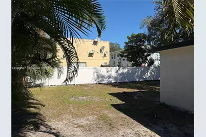 1621 SW 11th Ct, Fort Lauderdale, FL 33312 - Photo 14