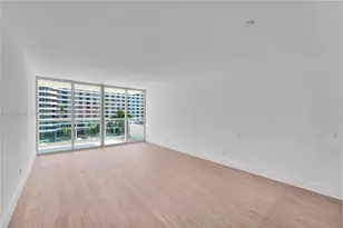5600 Collins Ave, Miami Beach, FL 33140 - Photo 10