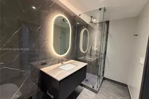 20 NE 11th, Miami, FL 33132 - Photo 4