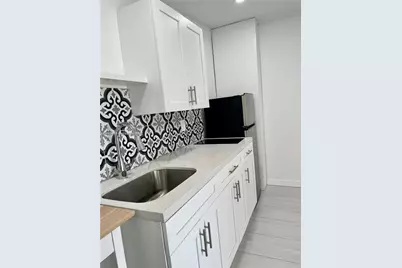 2310 N 57th Way #3, Hollywood, FL 33021 - Photo 2