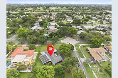 341 SW 54th Ave, Plantation, FL 33317 - Photo 36