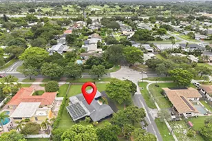 341 SW 54th Ave, Plantation, FL 33317 - Photo 36