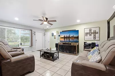 341 SW 54th Ave, Plantation, FL 33317 - Photo 10