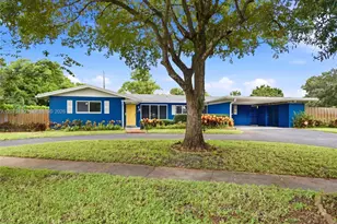 341 SW 54th Ave, Plantation, FL 33317 - Photo 6