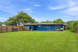 341 SW 54th Ave, Plantation, FL 33317 - Photo 32