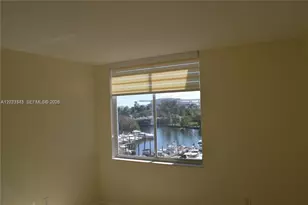 1720 NW N River Dr, Miami, FL 33125 - Photo 4