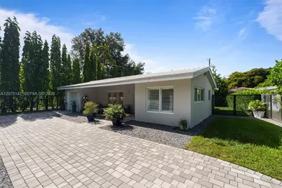 932 Bird Rd, Coral Gables, FL 33146 - Photo 2