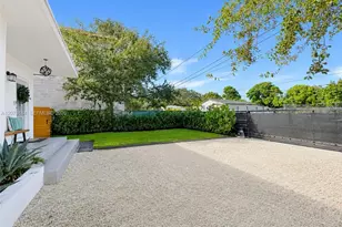 220 NW 47th St, Miami, FL 33127 - Photo 22