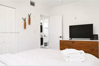 220 NW 47th St #B, Miami, FL 33127 - Photo 12