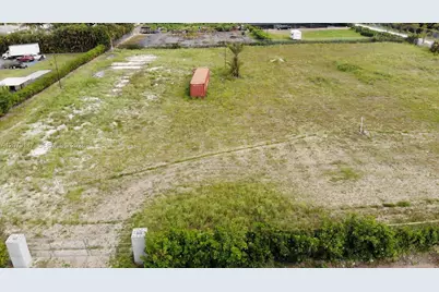 22135 SW 260th St, Homestead, FL 33031 - Photo 10