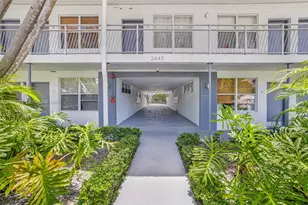 2445 Lake Pancoast Dr, Miami Beach, FL 33140 - Photo 24