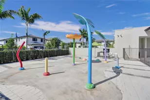 8001 NW 41st St, Doral, FL 33166 - Photo 22