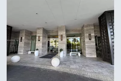 20201 E Country Club Dr #308, Aventura, FL 33180 - Photo 20