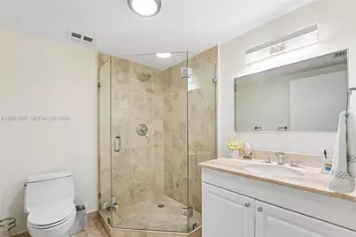 20201 E Country Club Dr #308, Aventura, FL 33180 - Photo 12
