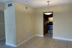 4251 NW 5th St, Plantation, FL 33317 - Photo 2